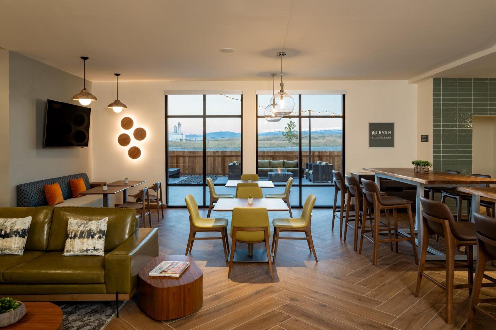 Even Hotel Bozeman Yellowstone Intl Arpt By Ihg ベルグレイド エクステリア 写真